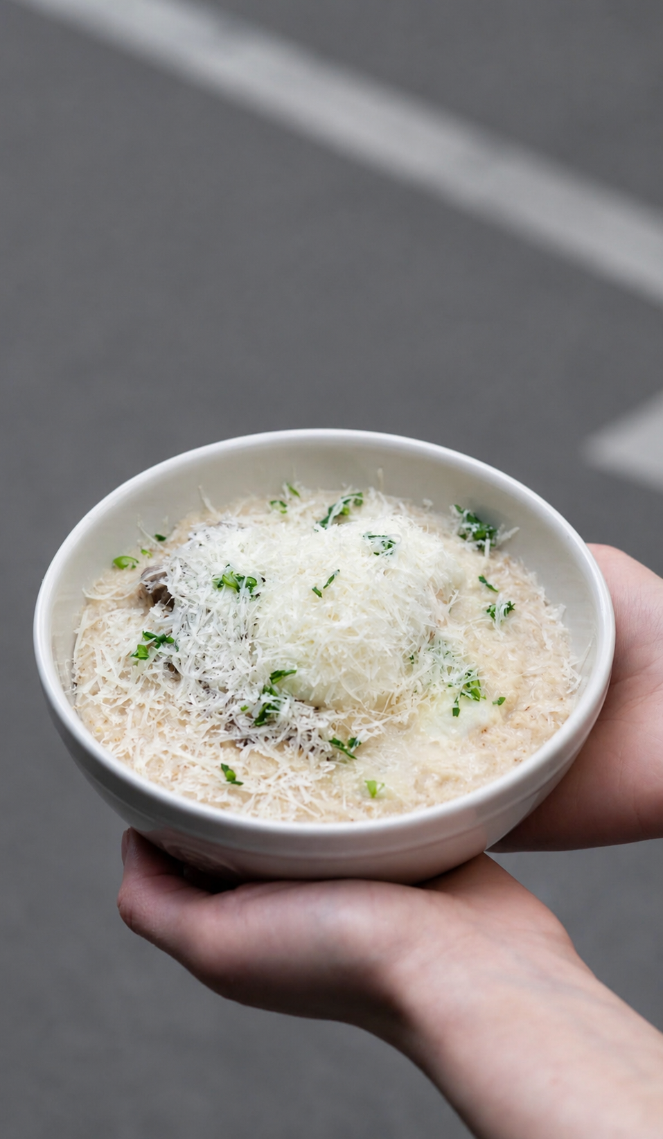 Porrige with egg & mushrooms