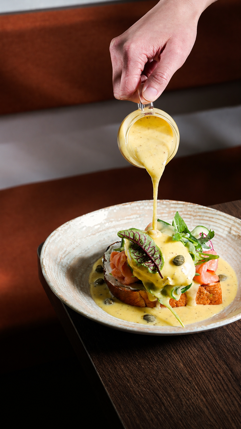 smoked salmon & avocado benedict