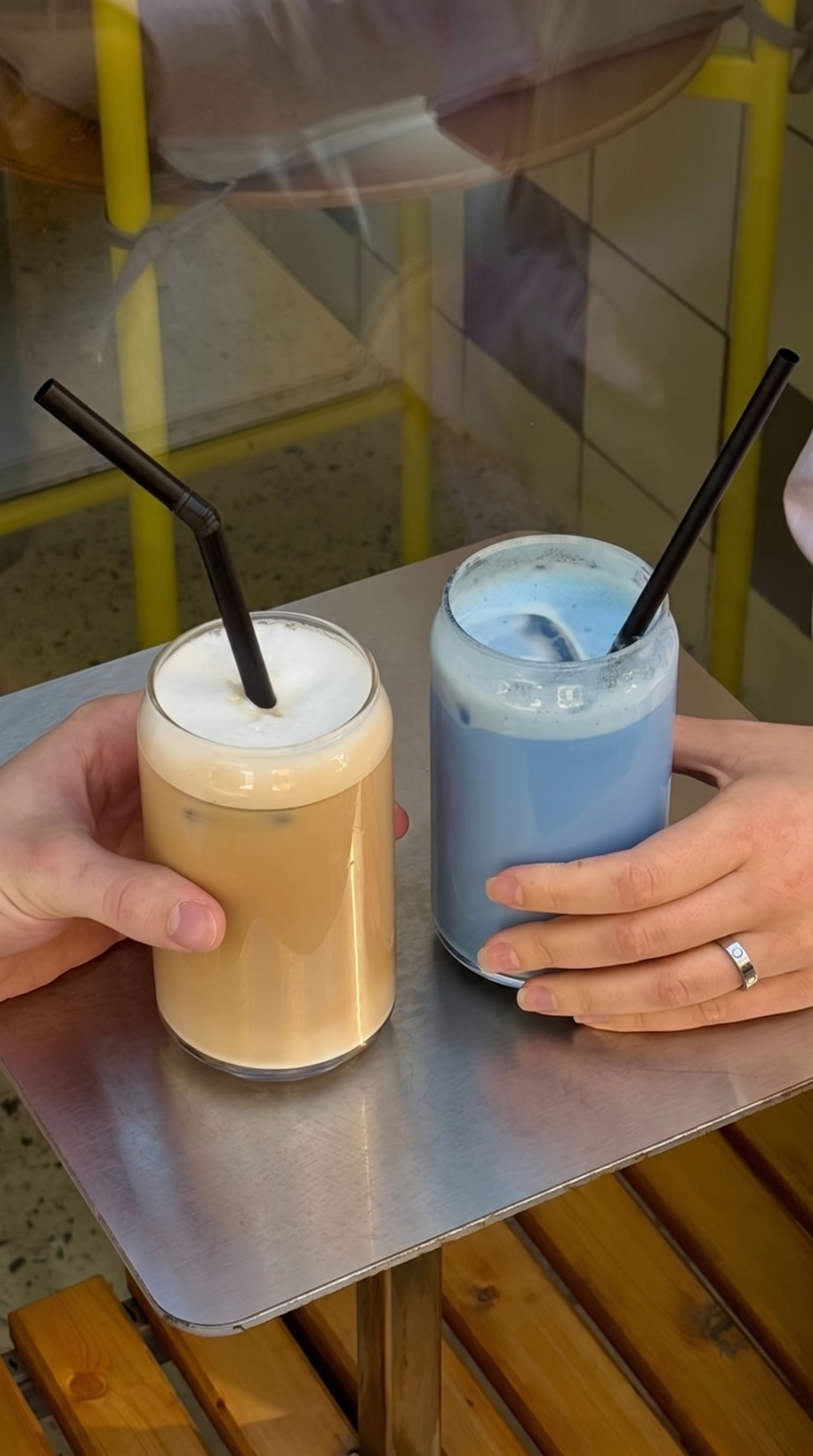 Iced latte & blue matcha