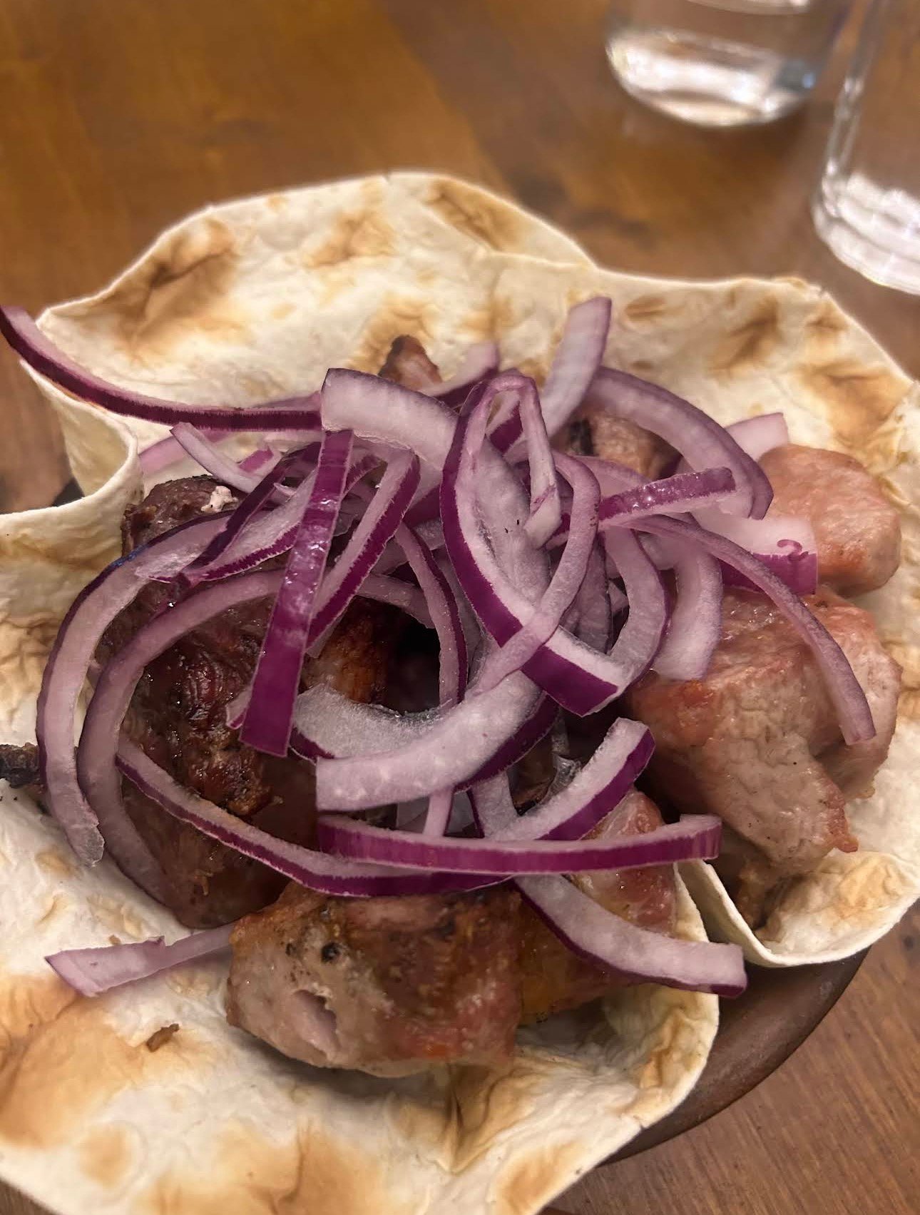 Pork mtsvadi