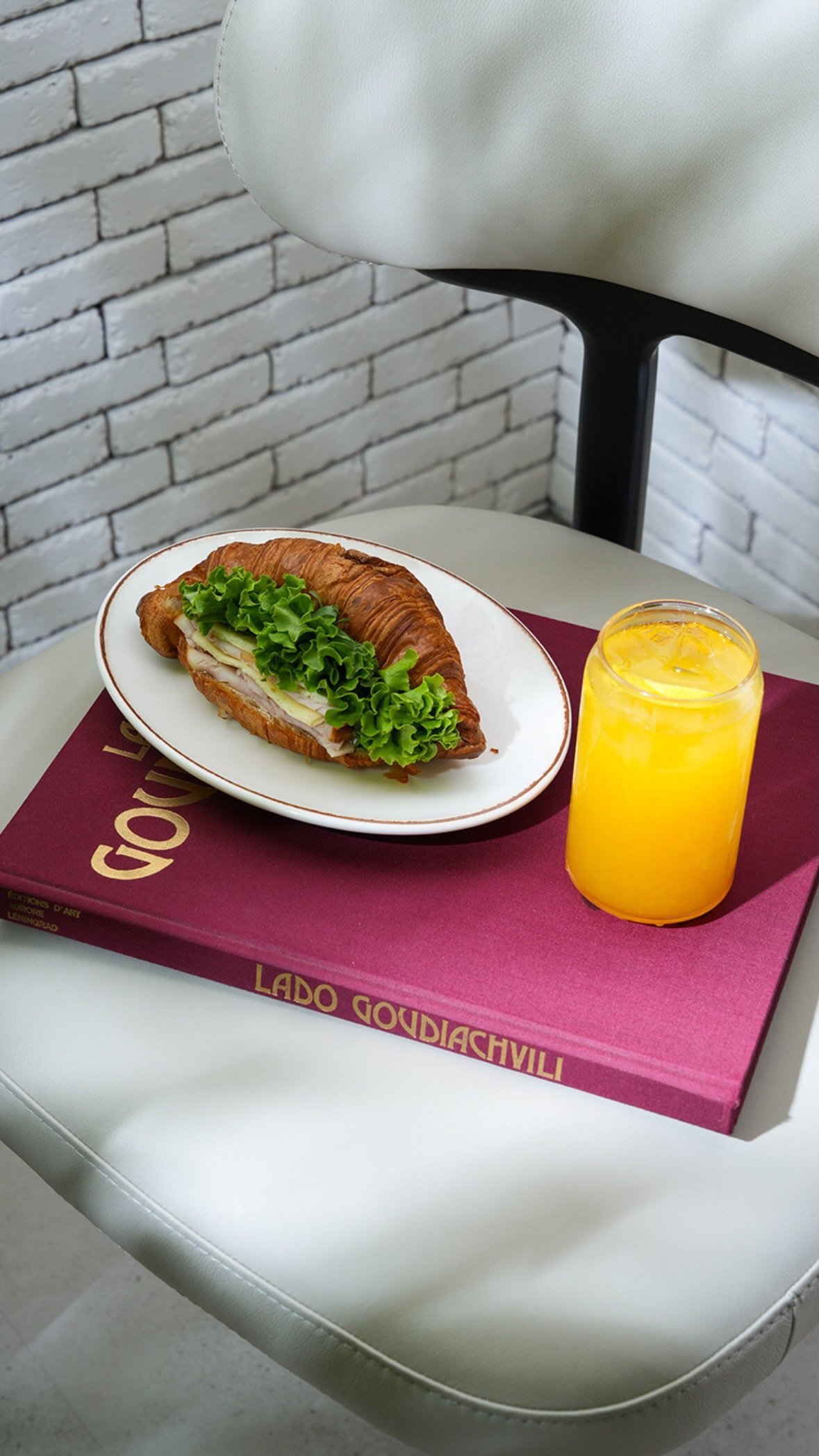 ham & cheese croissant